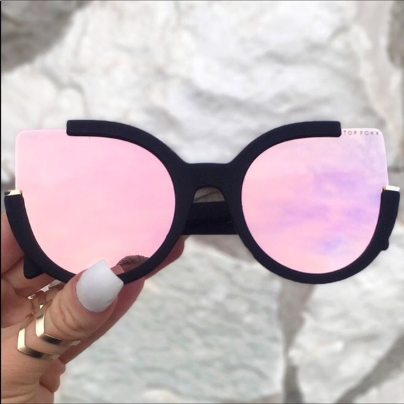 🌴Topfoxx Chloe Reflective Pink Sunglasses 🌴 - Picture 2 of 6